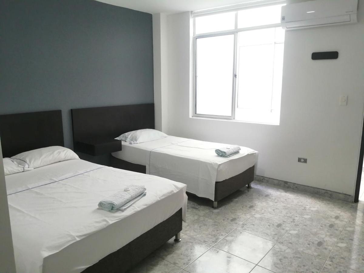 יופאל Hotel Bucare מראה חיצוני תמונה