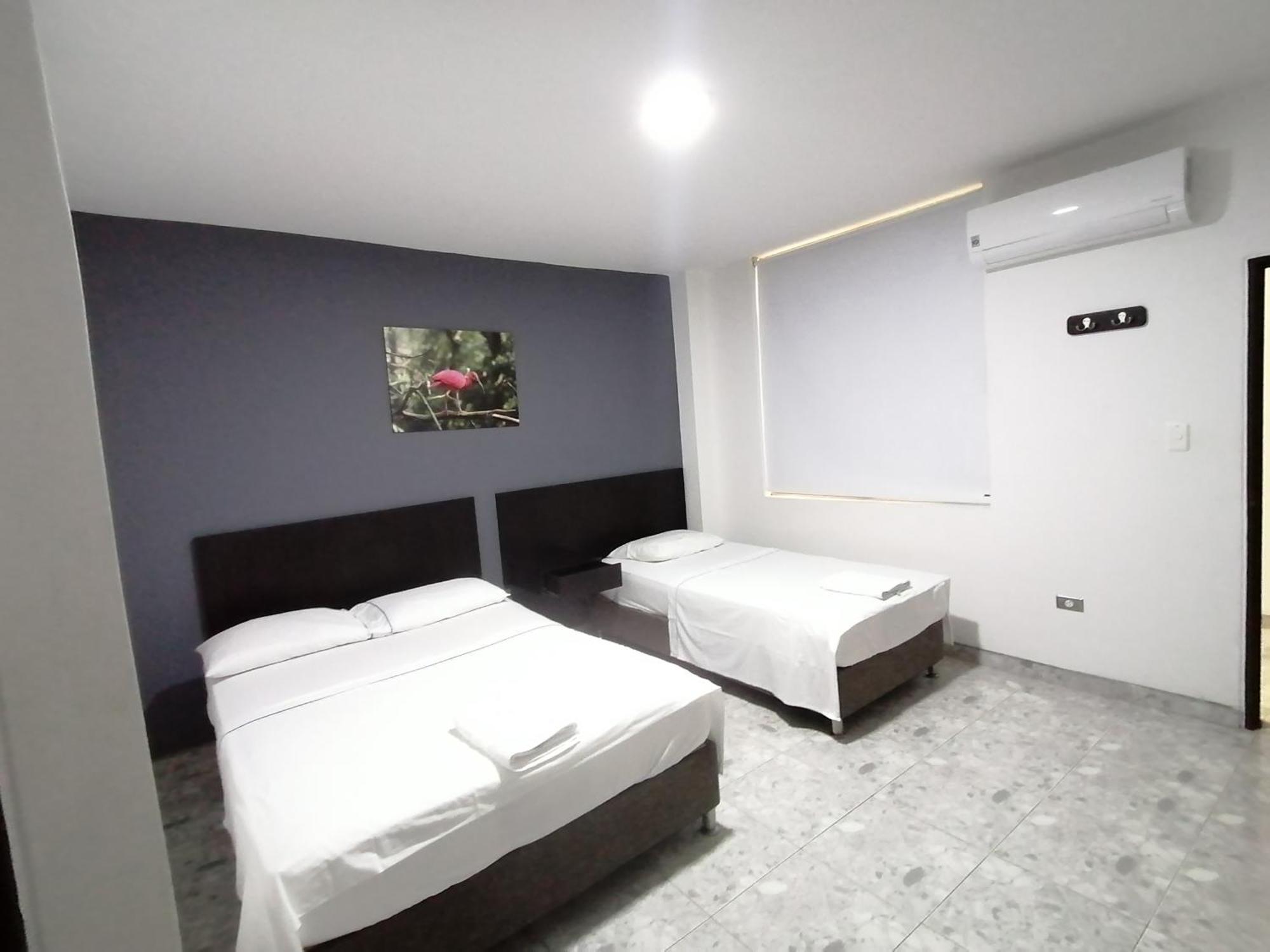 יופאל Hotel Bucare מראה חיצוני תמונה