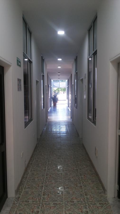 יופאל Hotel Bucare מראה חיצוני תמונה