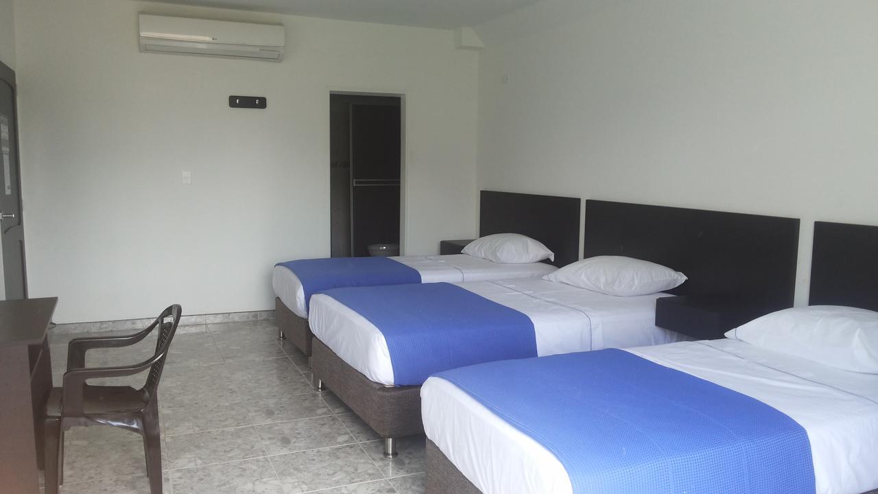 יופאל Hotel Bucare מראה חיצוני תמונה